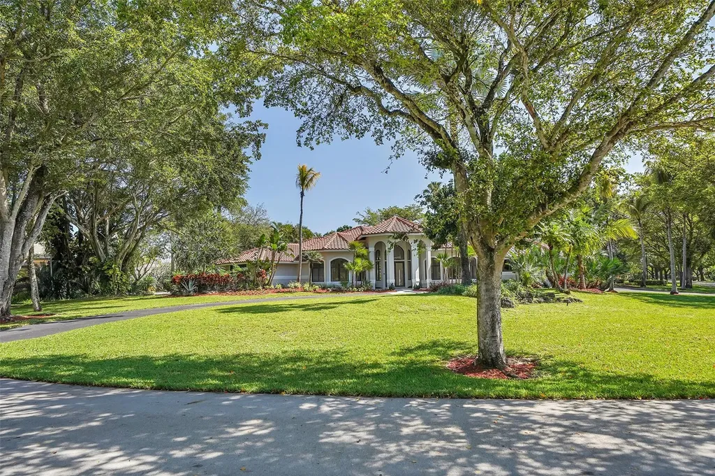 7685 NW 47th Drive Coral Springs FL 33067