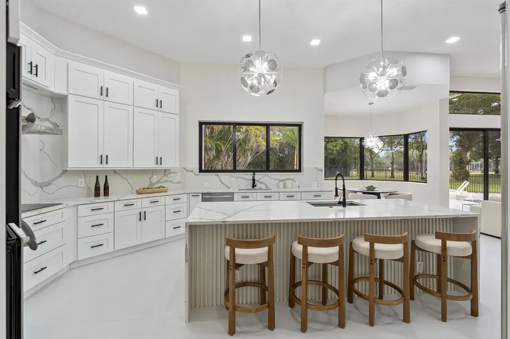 7685 NW 47th Drive Coral Springs FL 33067