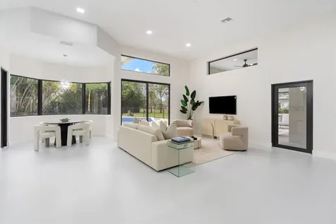 7685 NW 47th Drive Coral Springs FL 33067