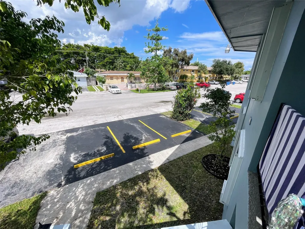 3760 SW 1st Street Fort Lauderdale FL 33312
