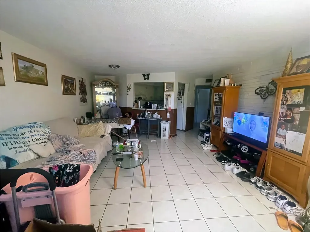 3760 SW 1st Street Fort Lauderdale FL 33312