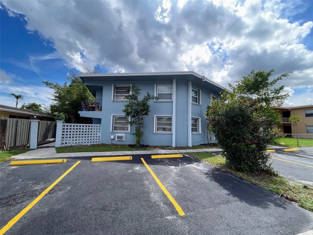 3760 SW 1st Street Fort Lauderdale FL 33312