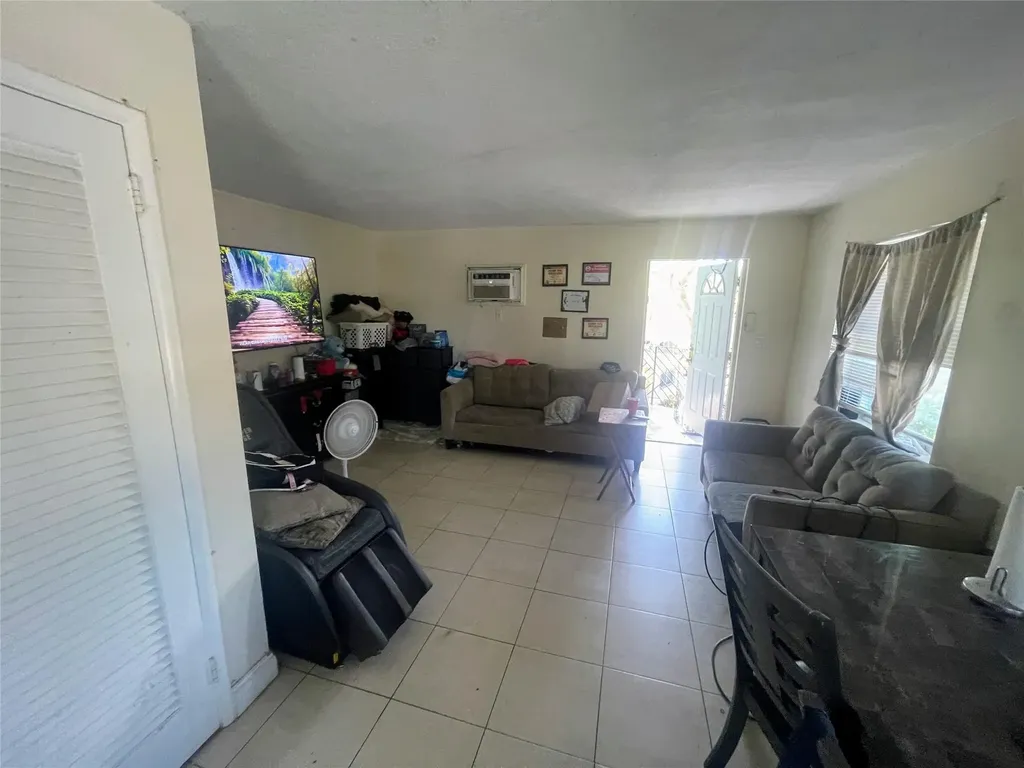 3760 SW 1st Street Fort Lauderdale FL 33312