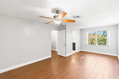 904 NW 126th Avenue Coral Springs FL 33071