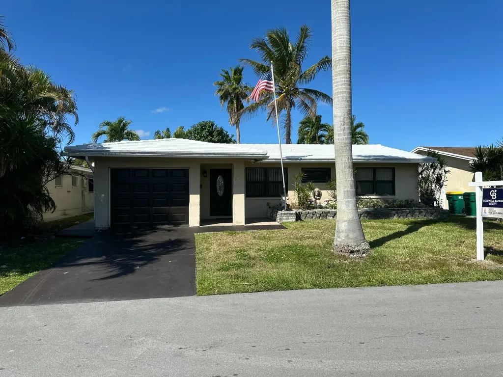 7105 NW 57th Court NW Tamarac FL 33321