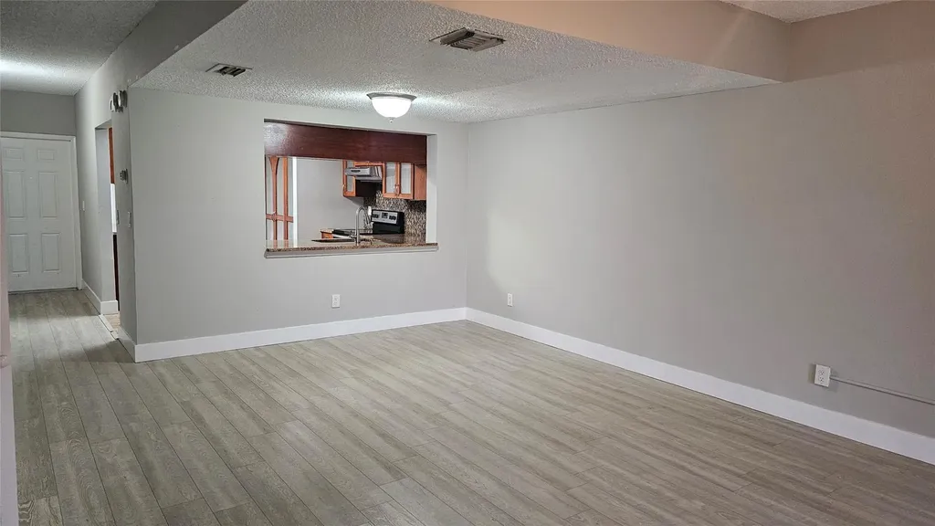 4644 NW 90th Avenue Sunrise FL 33351