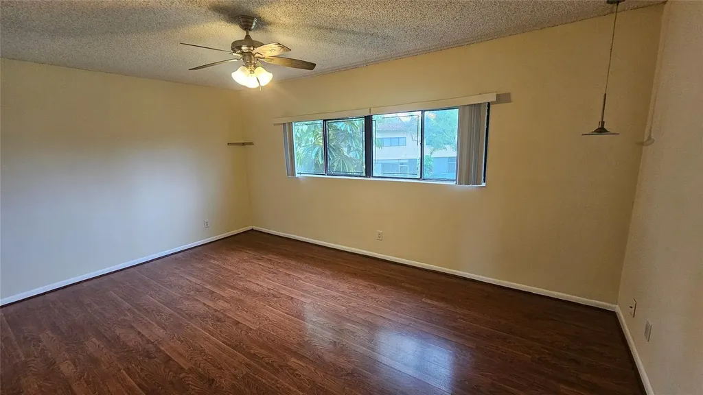 4644 NW 90th Avenue Sunrise FL 33351