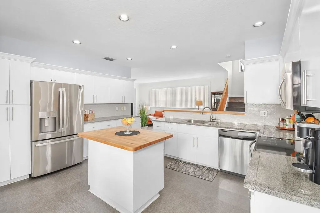 9246 SE Deerberry Place Jupiter FL 33469
