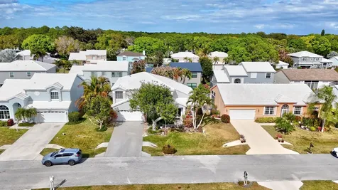9246 SE Deerberry Place Jupiter FL 33469