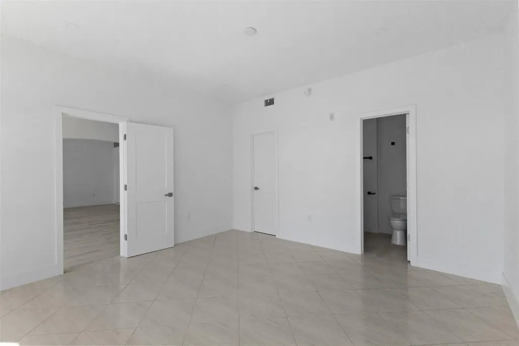 500 SE 21st Avenue Deerfield Beach FL 33441