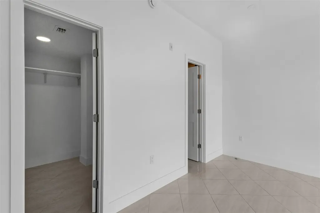 500 SE 21st Avenue Deerfield Beach FL 33441