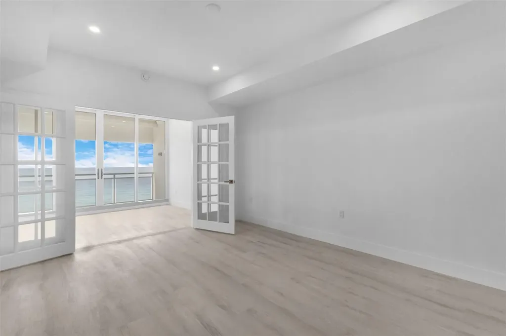 500 SE 21st Avenue Deerfield Beach FL 33441
