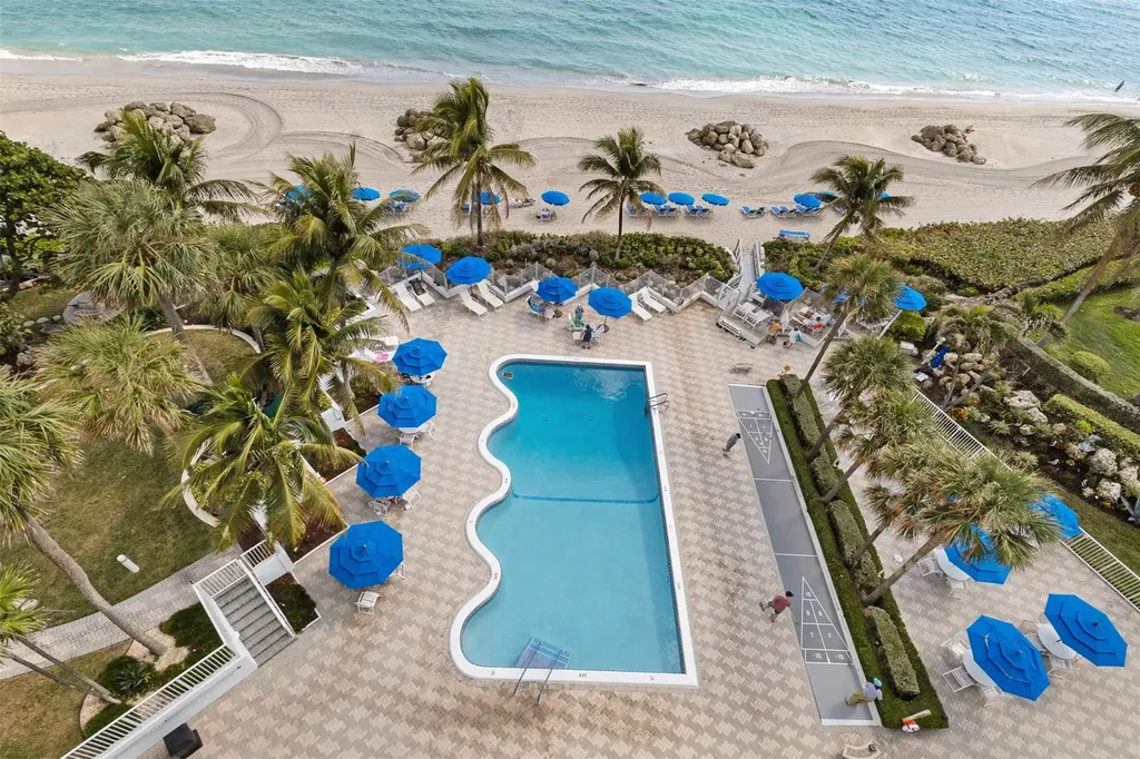 500 SE 21st Avenue Deerfield Beach FL 33441