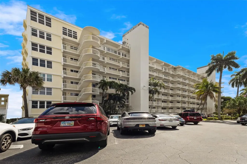 500 SE 21st Avenue Deerfield Beach FL 33441