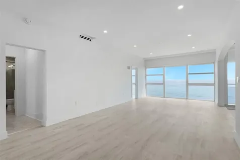 500 SE 21st Avenue Deerfield Beach FL 33441