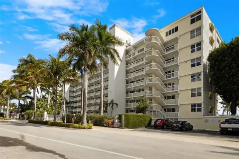 500 SE 21st Avenue Deerfield Beach FL 33441