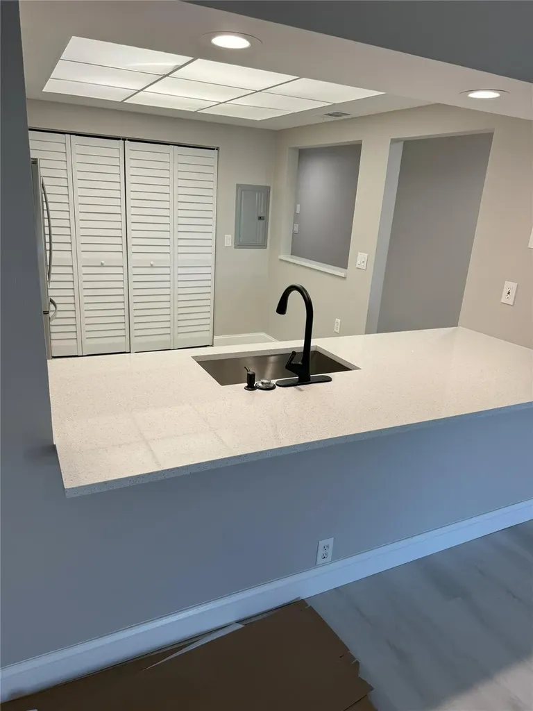2731 NE 28th Court Lighthouse Point FL 33064
