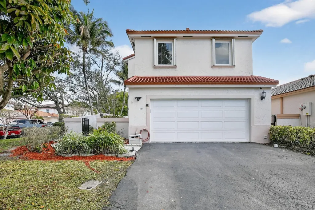 226 NW 75th Way Plantation FL 33317