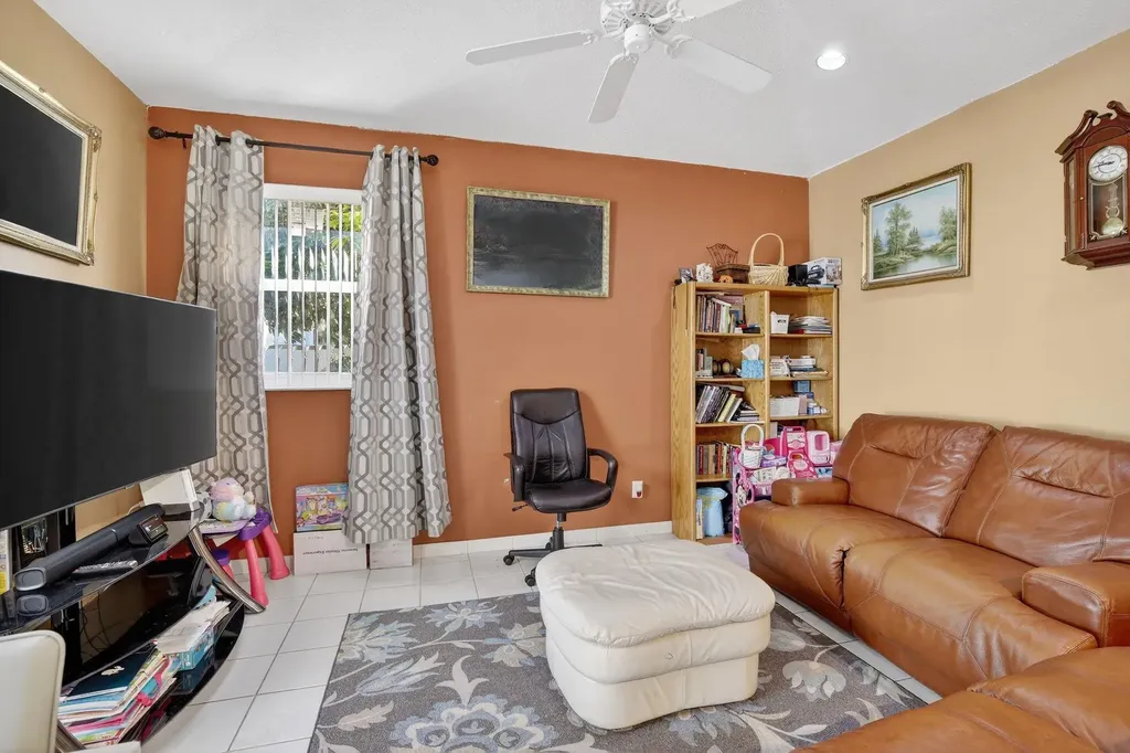 226 NW 75th Way Plantation FL 33317