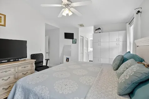 226 NW 75th Way Plantation FL 33317