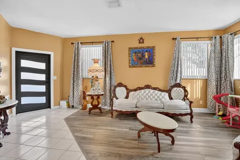 226 NW 75th Way Plantation FL 33317