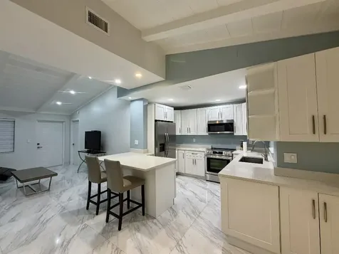 1130 NW 7th Avenue Fort Lauderdale FL 33311