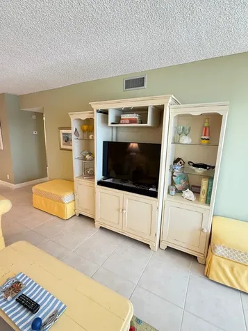 4636 El Mar Drive Lauderdale By The Sea FL 33308