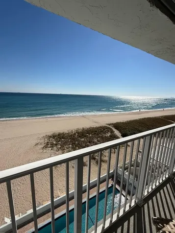 4636 El Mar Drive Lauderdale By The Sea FL 33308