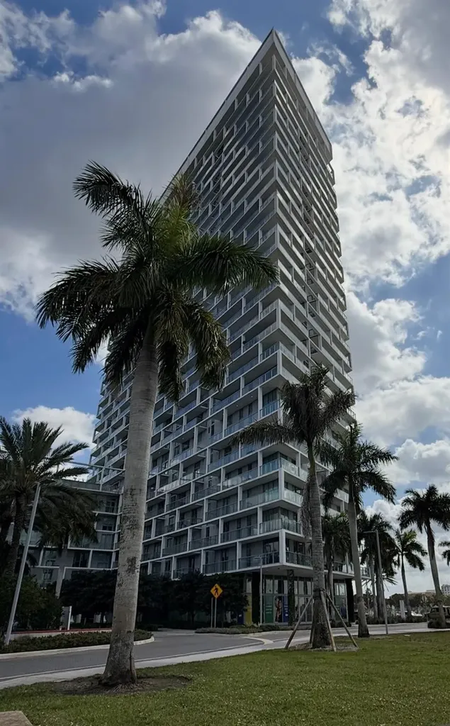2000 Metropica Way Sunrise FL 33323