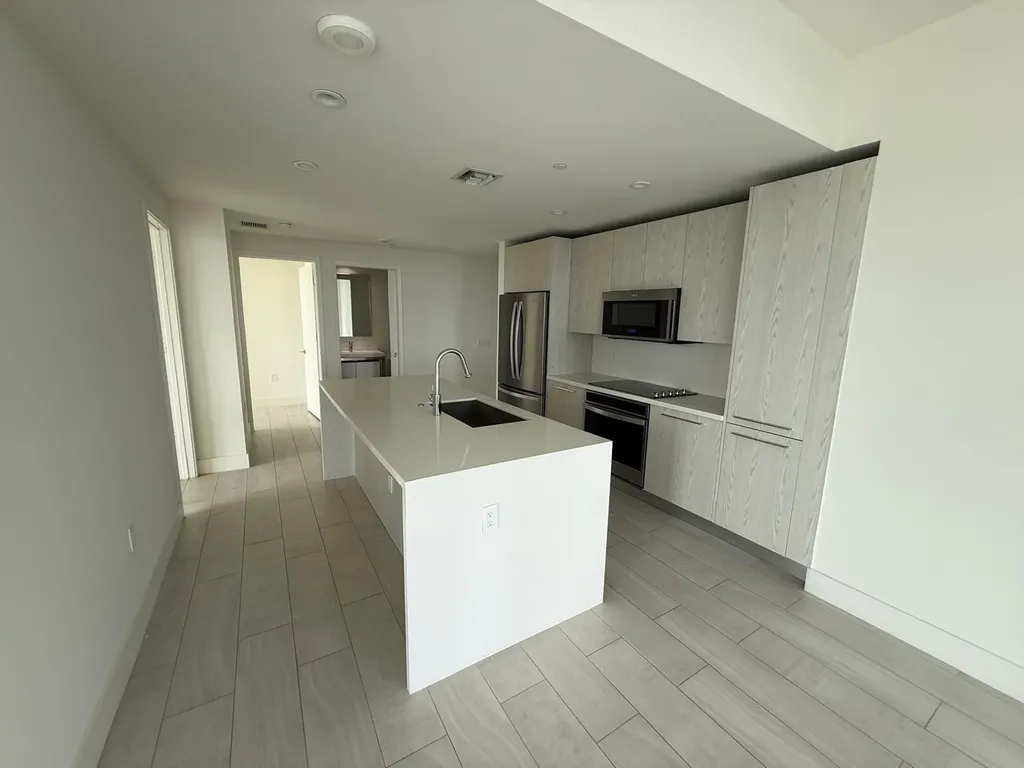 2000 Metropica Way Sunrise FL 33323
