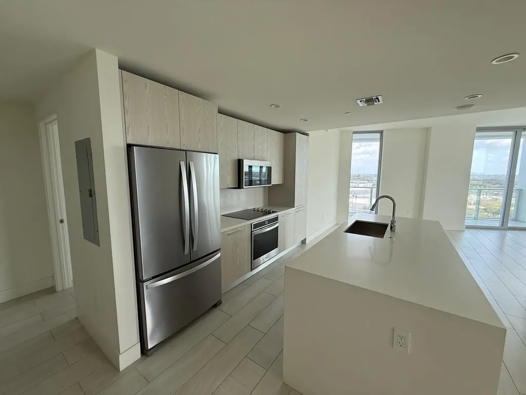 2000 Metropica Way Sunrise FL 33323