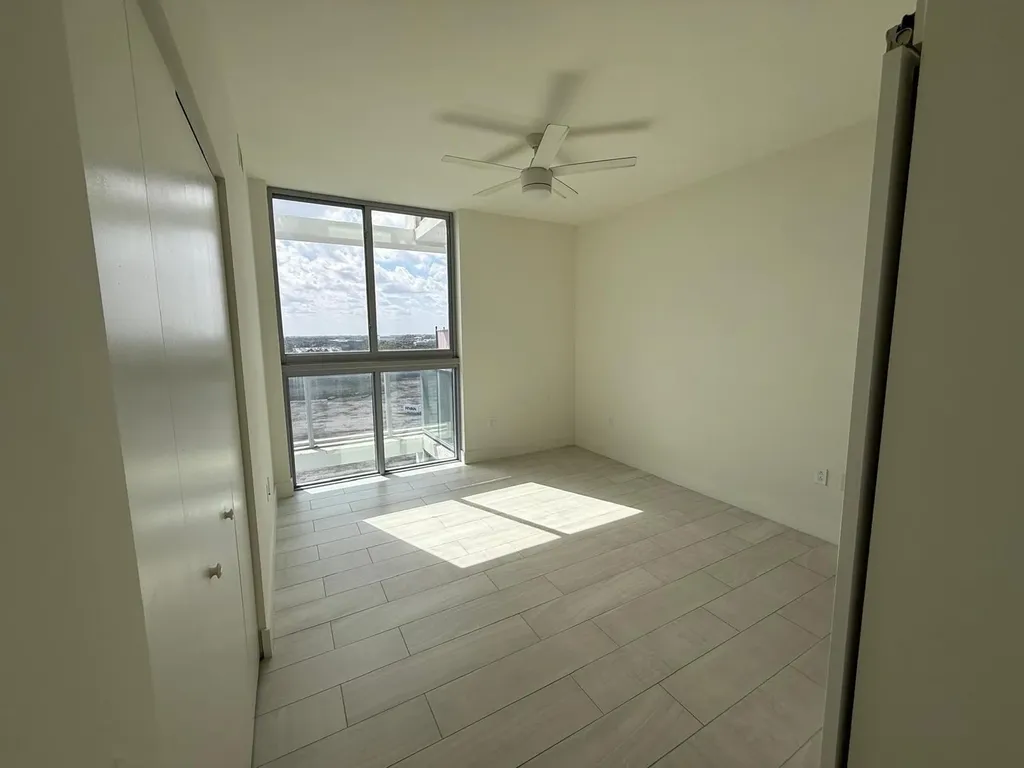2000 Metropica Way Sunrise FL 33323