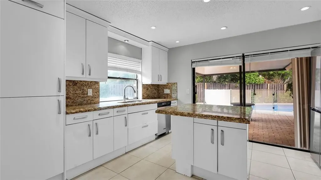 7659 Sierra Terrace Boca Raton FL 33433