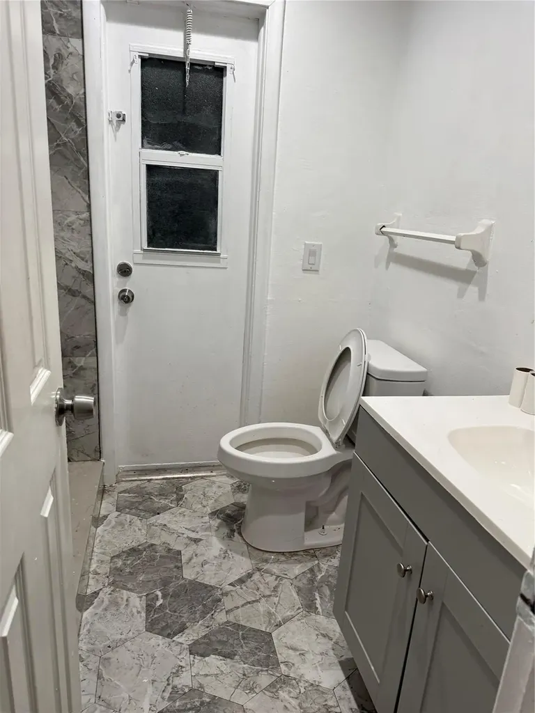 3991 Woodside Drive Coral Springs FL 33065