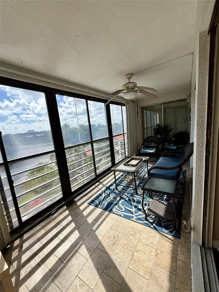 2304 S Cypress Bend Drive Pompano Beach FL 33069