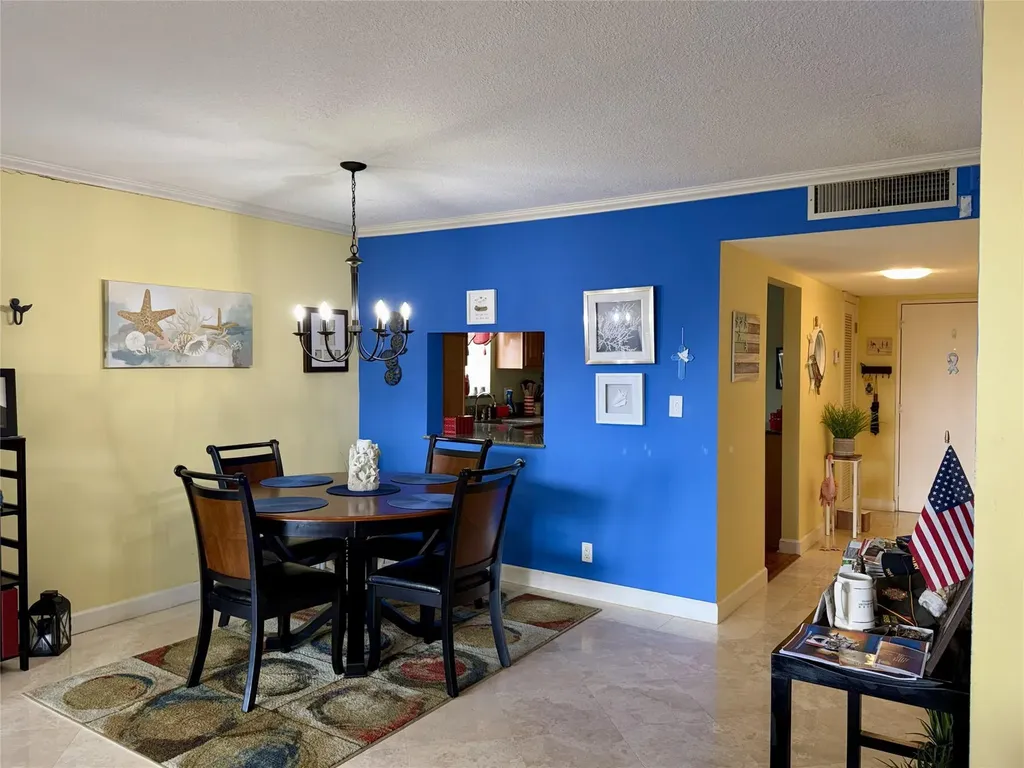 2304 S Cypress Bend Drive Pompano Beach FL 33069