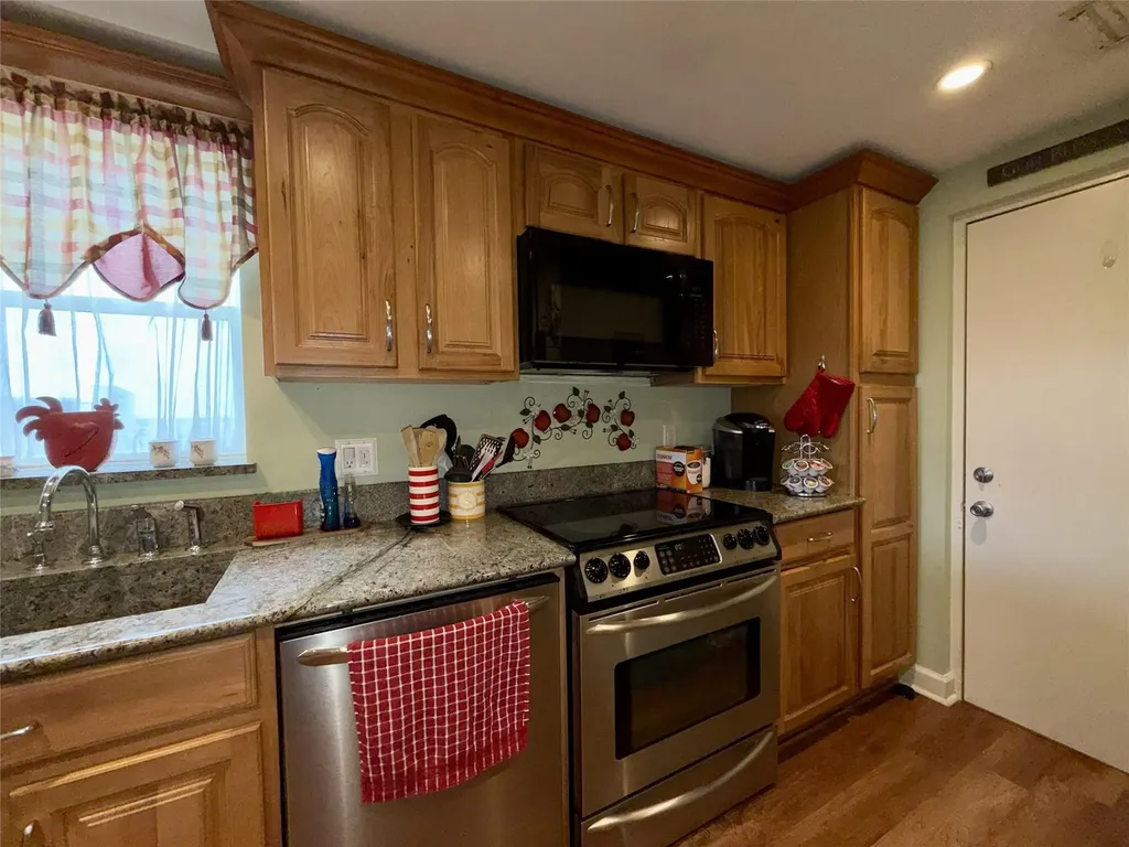 2304 S Cypress Bend Drive Pompano Beach FL 33069