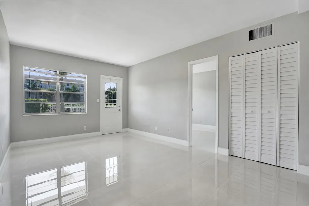 701 Pine Drive Pompano Beach FL 33060