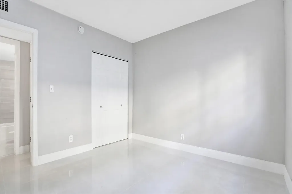 701 Pine Drive Pompano Beach FL 33060