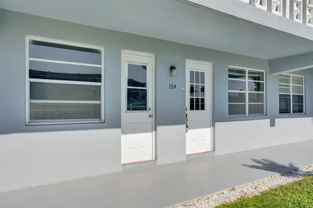 701 Pine Drive Pompano Beach FL 33060