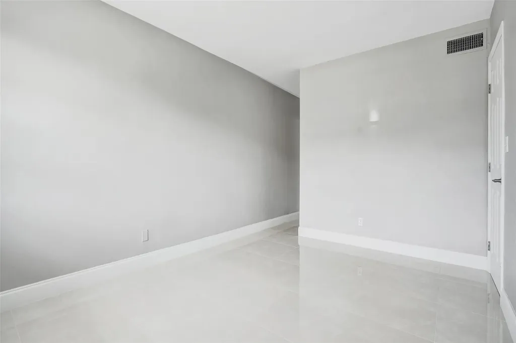 701 Pine Drive Pompano Beach FL 33060
