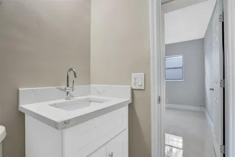 701 Pine Drive Pompano Beach FL 33060