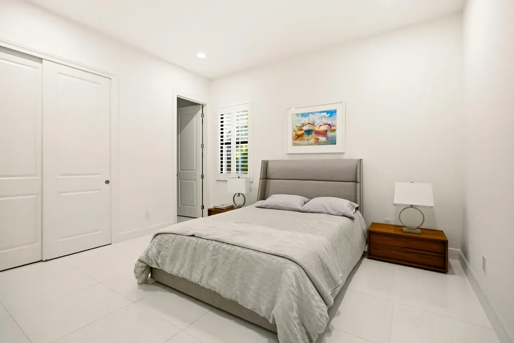 6990 NW 27th Avenue Boca Raton FL 33496
