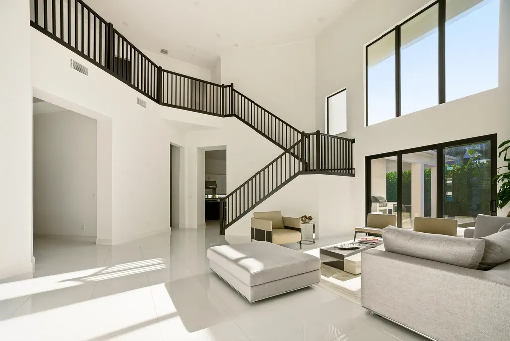 6990 NW 27th Avenue Boca Raton FL 33496