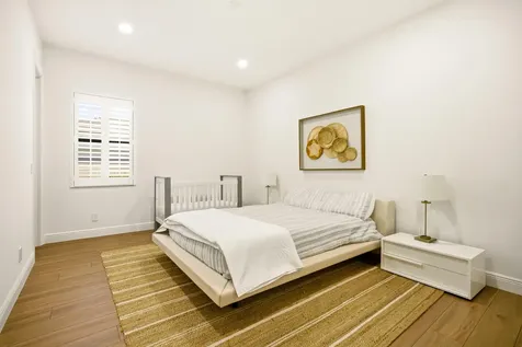 6990 NW 27th Avenue Boca Raton FL 33496