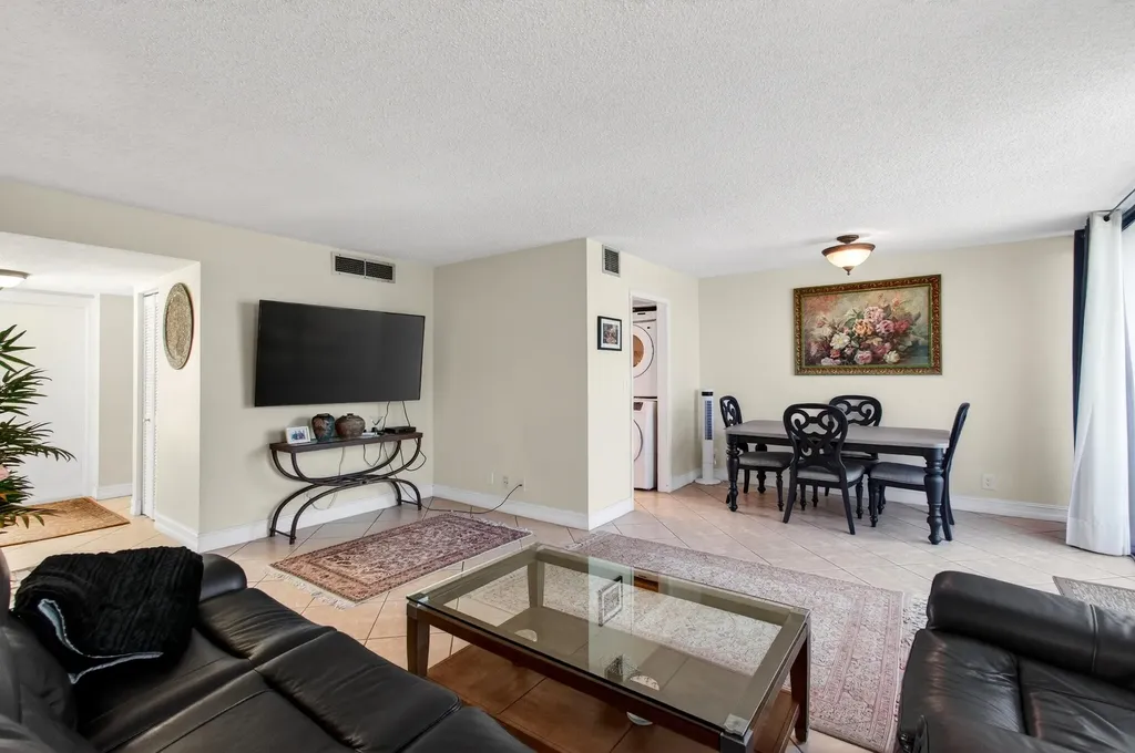 2303 Bridgewood Drive Boca Raton FL 33434