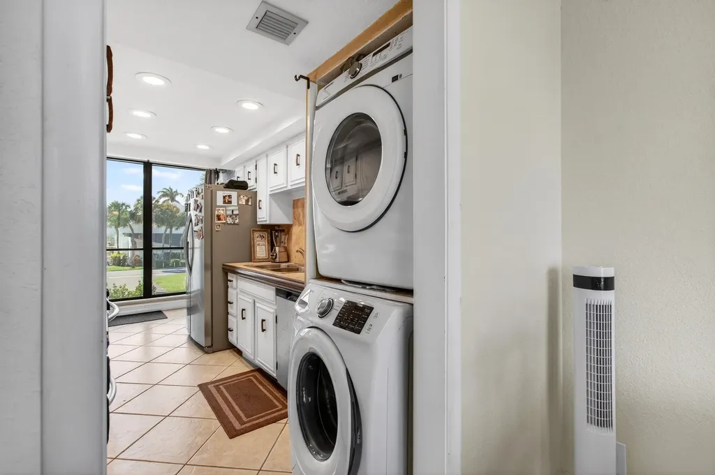 2303 Bridgewood Drive Boca Raton FL 33434