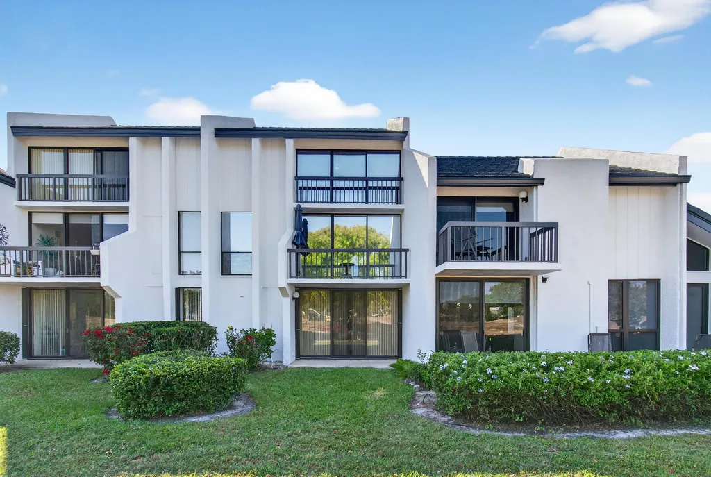 2303 Bridgewood Drive Boca Raton FL 33434