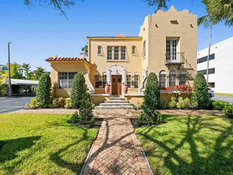 1313 S Andrews Avenue Fort Lauderdale FL 33316
