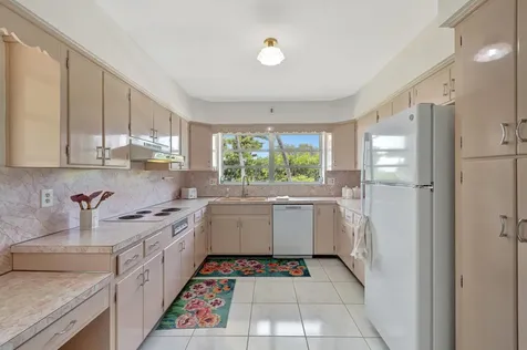 259 Corsair Avenue Lauderdale By The Sea FL 33308